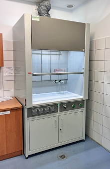 Dygestorium metalowe 1200mm